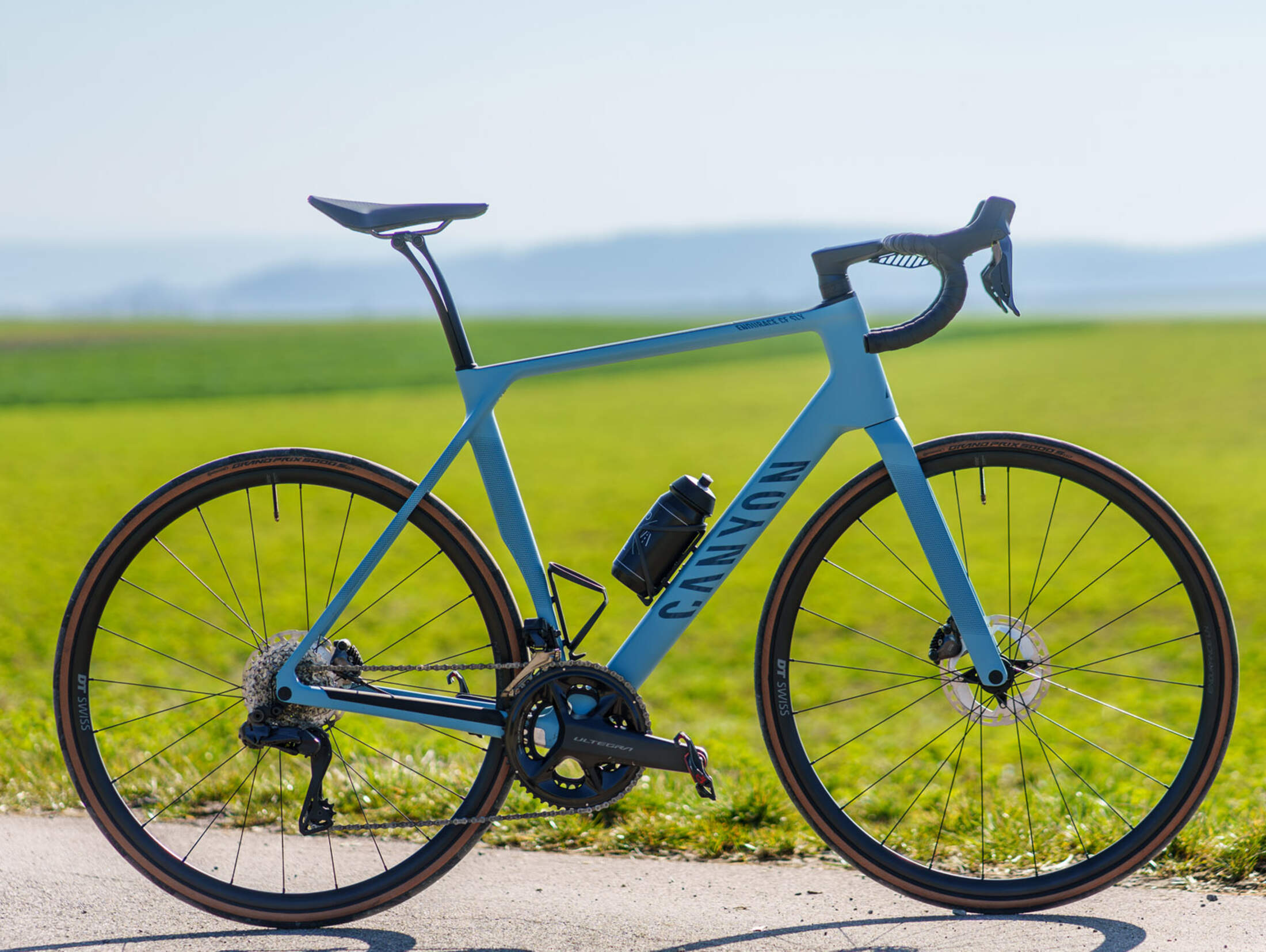 Komfortabel und schnell: Canyon Endurace CF SLX im Test | bike-x.de