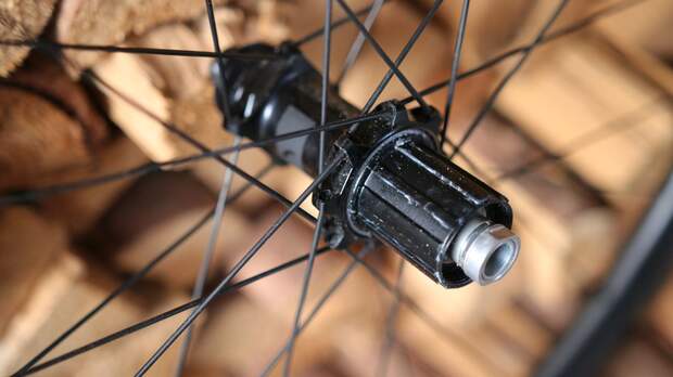 Die Fulcrum Wind 42-Laufräder überzeugten im ROADBIKE-Praxistest.