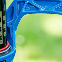 FOX 34 SC VS. ROCK SHOX SID, 120-mm Federgabeln