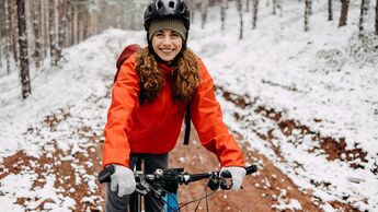 Fahrradfahren im Winter macht glücklich