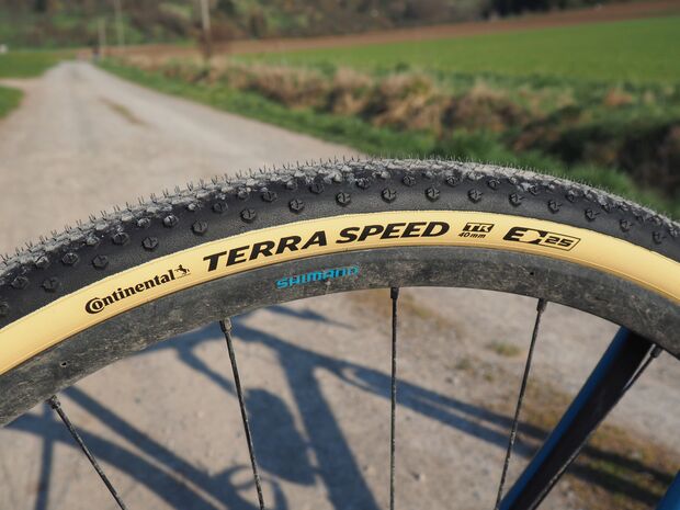 Gravel-Reifen-Terra-Speed