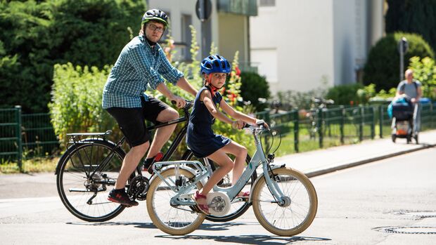 Wie dein Kind sicher mit dem Fahrrad zur Schule kommt