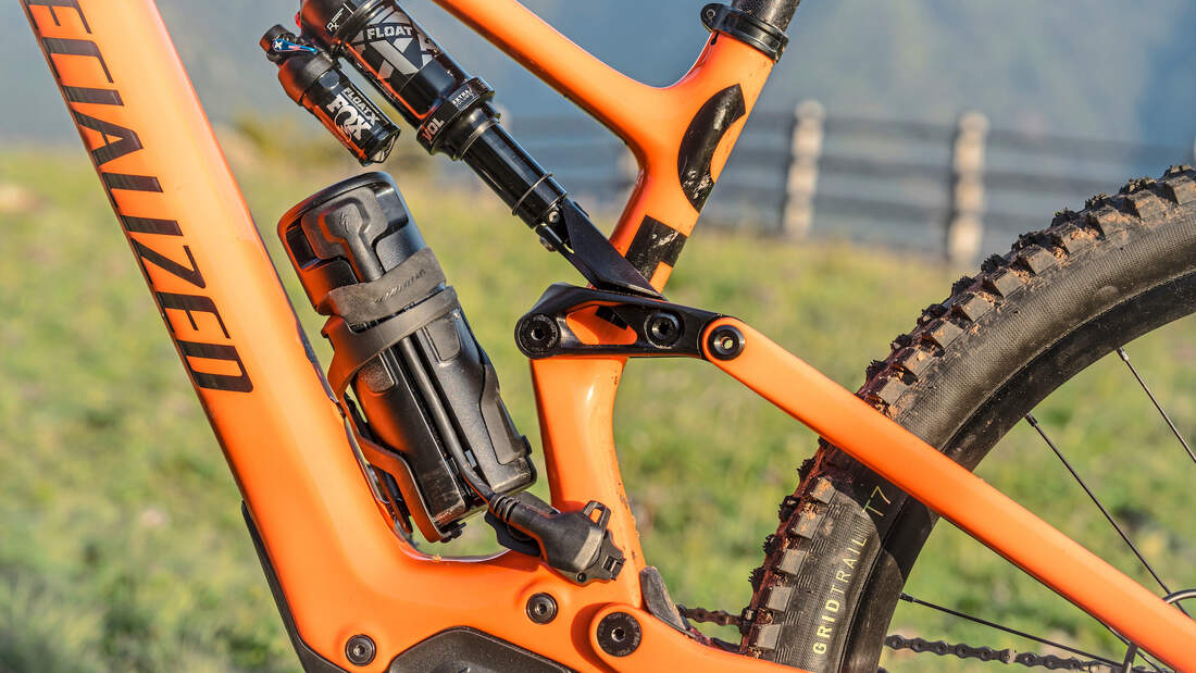 Light-E-MTBs