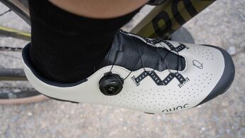 Quoc Escape Off-Road MTB Schuhe,Gravel,Test,Seitenansicht schräg von oben