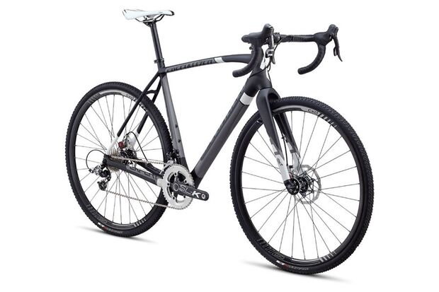 RB-2013-Specialized-Crux-Expert-Carbon-Disc-cyclocross-bike (jpg)