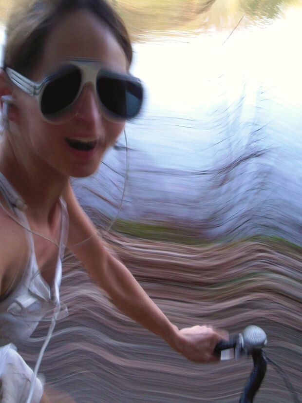 RB CEWE Fotowettbewerb 2013 Leserfotos Katrin Andert - Lesertext: Na, wenn das keine Leidenschaft beim Rennradfahren ist!??! Entstanden auf dem Fulda-Radweg. (Eine Bearbeitung der Bilder fand nicht statt - alle Fotos sind auf dem Rad entstanden und fassen