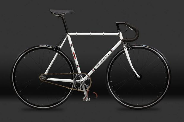 RB-Peugeot-Cycles-Gamme-2012-LF01 (jpg)