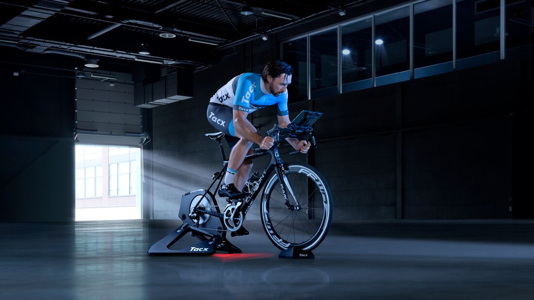 RB-Tacx-Neo-Smart-a (jpg)