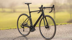ROADBIKE Endurance-Renner Test 2021