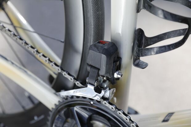 ROADBIKE hat das Specialized Allez Sprint mit Shimano 105 Di2 und Scope S4.A Carbon-Laufrädern getestet