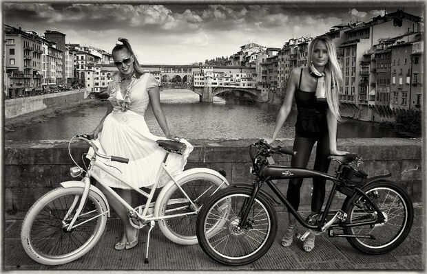 Schicke Cruiser-E-Bikes aus Italien: Diablo & Co. 33