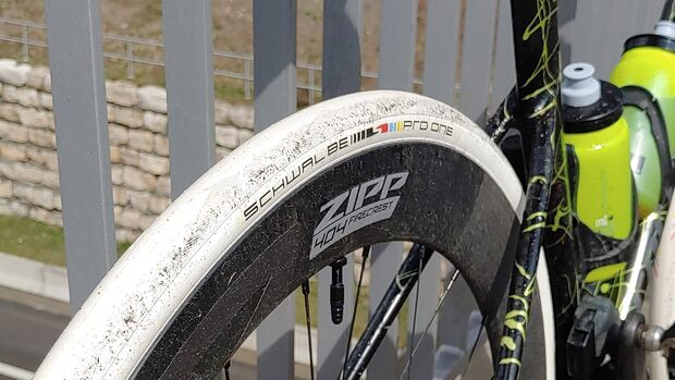 Schwalbe Pro One Tubeless X Spartacus Sonderedition