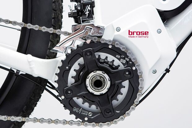 UB-Brose-Antrieb-Motor-weiss-2015 (jpg)