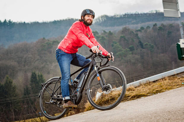 UB ElektroBIKE Test 2017 S-Pedelec Teaser Bild