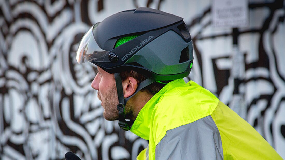 Endura bringt neuen Speed Pedelec Helm mit Visier