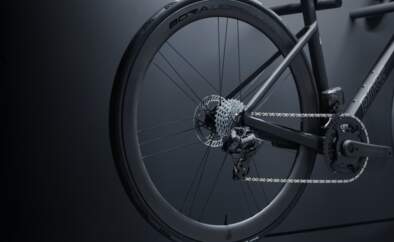 Die neue Campagnolo Super Record S Wireless-Gruppe und die neuen Campagnolo Bora Ultra WTO-Laufräder
