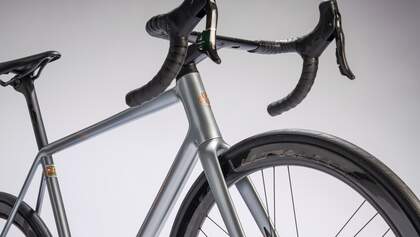 Das neue Colnago Steelnovo Rennrad aus Stahl.