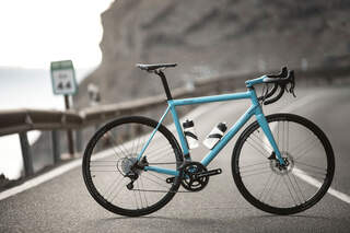 rb-0617-campagnolo-disc-campagnolo_02-TEASER.jpg