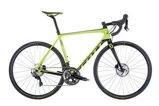 rb-0619-radtest-touren-rennraeder-BHF_radtest_scott-addict-rc-10-disc (jpg)