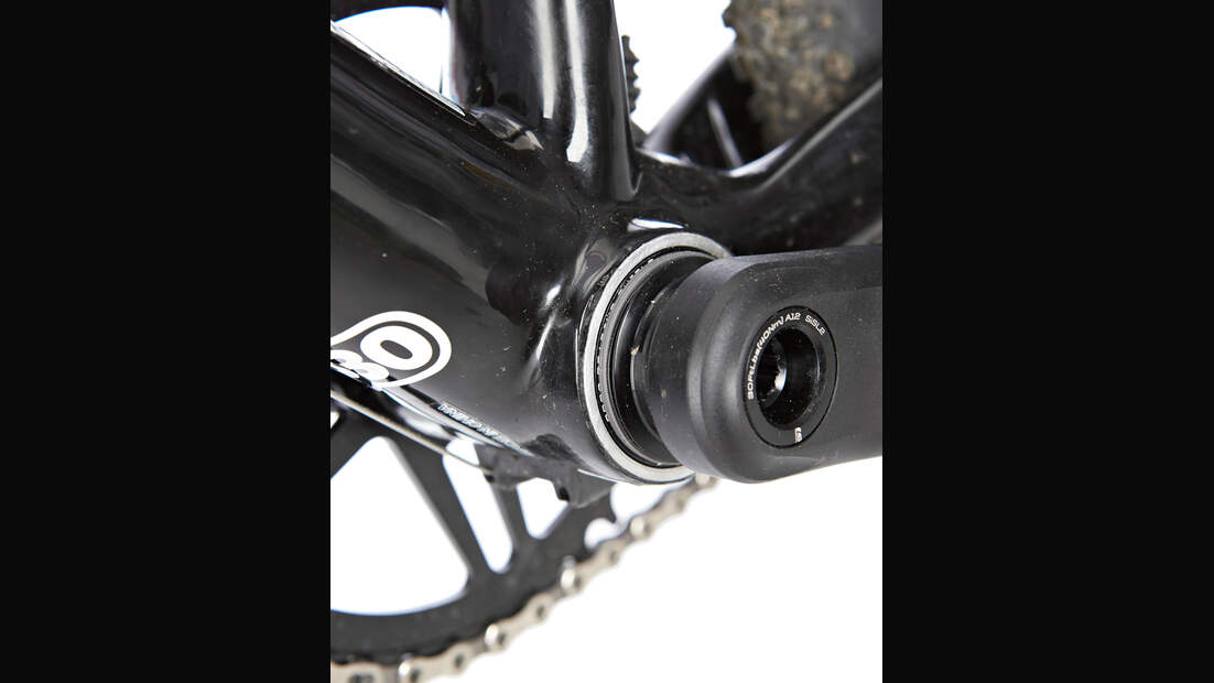 rb-1115-cannondale-superx-hi-mod-cx1-detail1-drake-images (jpg)