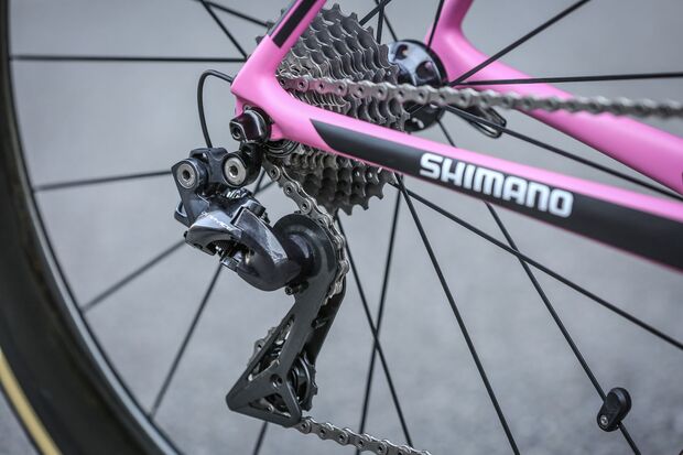 rb-Giant-Dumoulin-Pink-005-Giro-2017 (jpg)