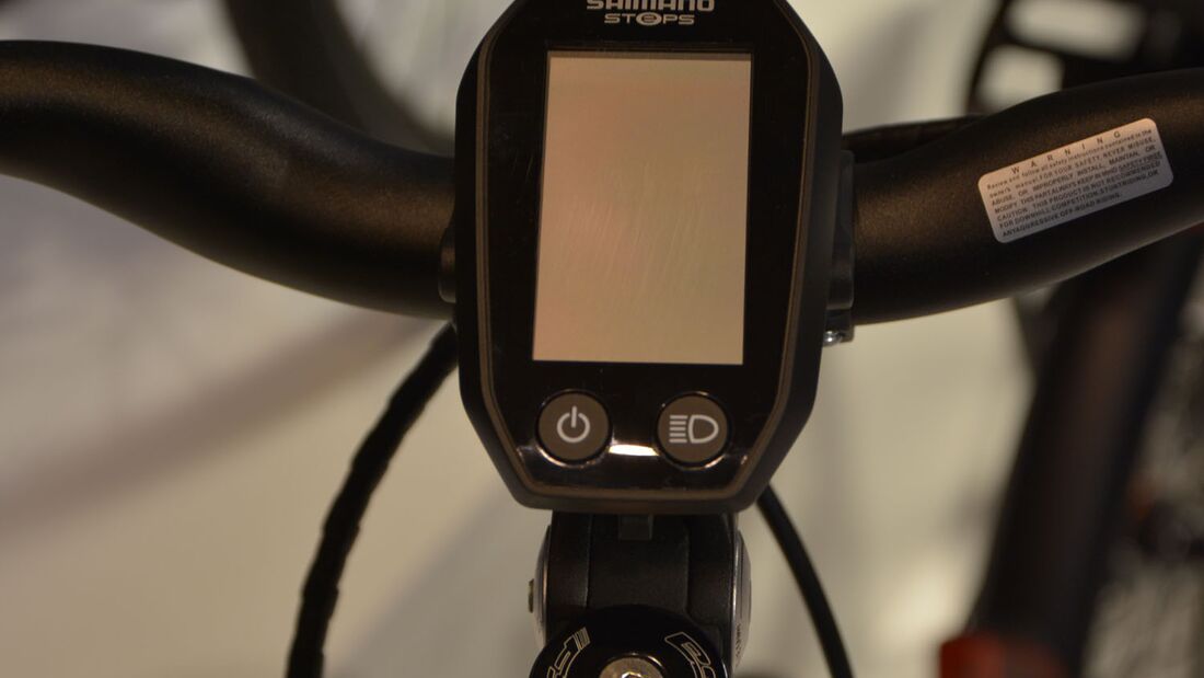 ub-ideal-bikes-orama-323-dc8-display-eurobike-2015 (jpg)