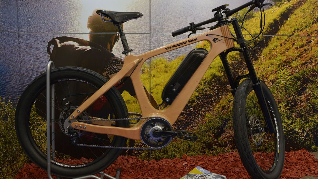 ub-woodpecker-holz-e-bike-eurobike-2015-komplett (jpg)